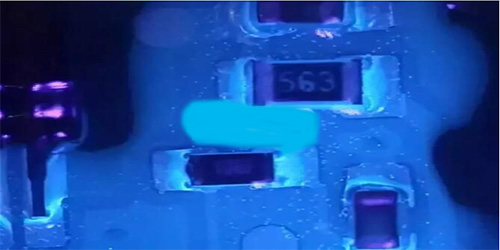 PCB板泛白現(xiàn)象|PCB板泛白原因是什么|什么原因引起PCB板泛白.jpg