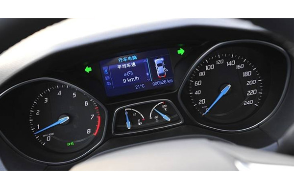 電子灌封膠在汽車電腦上的使用效果如何？.jpg