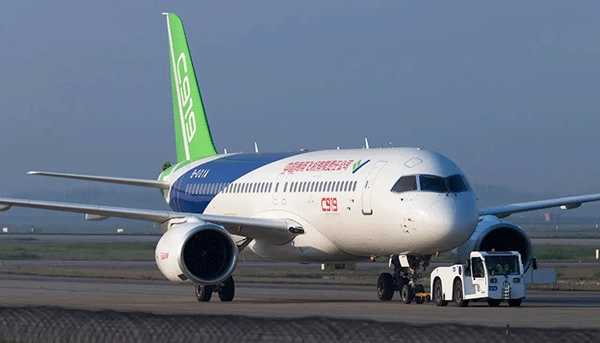 C919首飛成功,C919大飛機試飛,航空電子膠水,電子膠粘劑生產(chǎn)商.gif